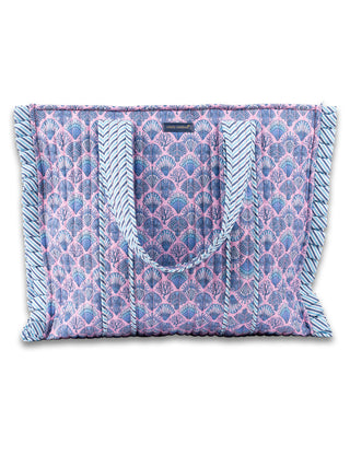Quilted Tote Bag • Scallop Shells