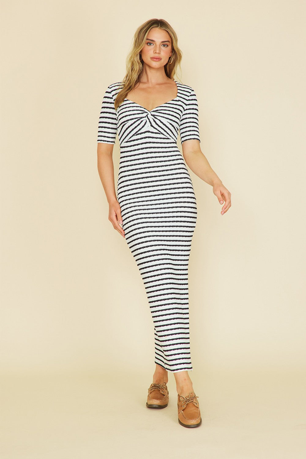 Oceanside Sippin' Maxi Dress • Ivory + Black