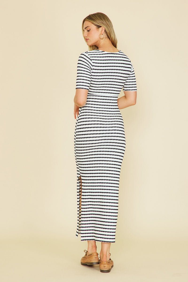 Oceanside Sippin' Maxi Dress • Ivory + Black