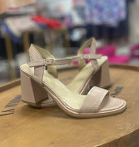 Dune Grass Block Heel • Pale Pink