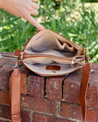 Ariana Crossbody • Taupe