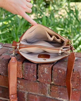 Ariana Crossbody • Latte VQ