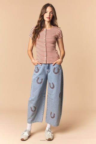 Horse Shoe Embroidery Denim Barrel Jeans • Light