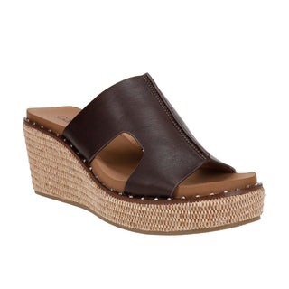 Kiss N Tell Wedge Sandal • Walnut
