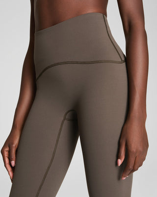 SPANXshape™ Booty Boost® Flare Pant