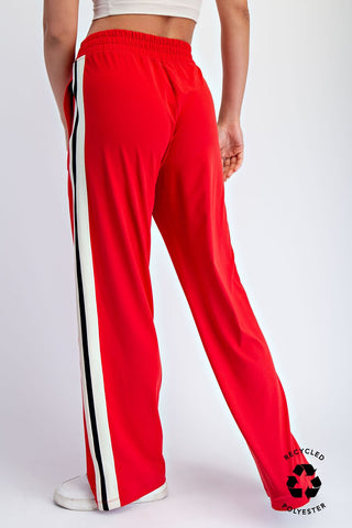 River Butter Soft Side Contrast Straight Pant • True Red