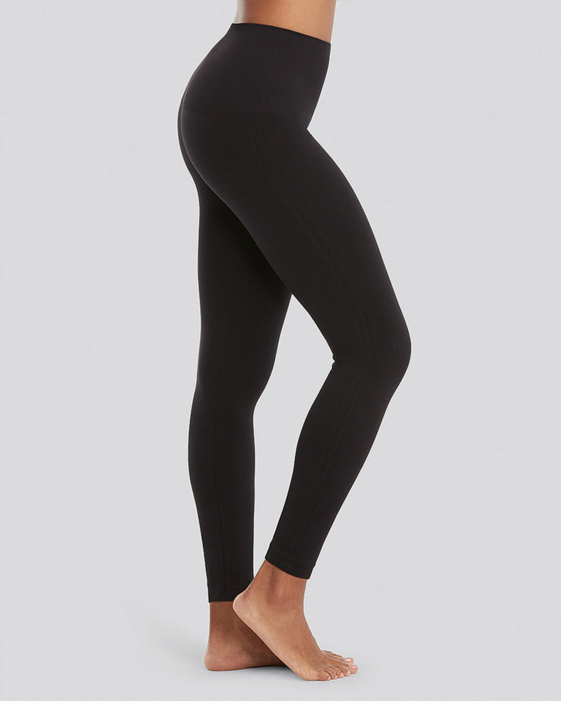 SPANX® Seamless Leggings • Very Black