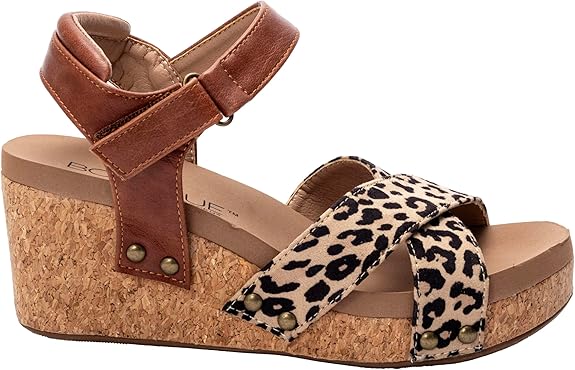 Kindle Wedge • Cognac Leopard