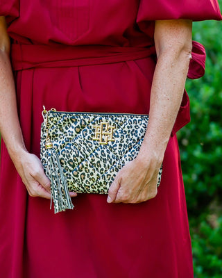 Madelyn Clutch/Crossbody • Spotted LD