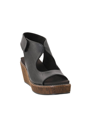 Let's Talk About It Wedge Sandal • Black