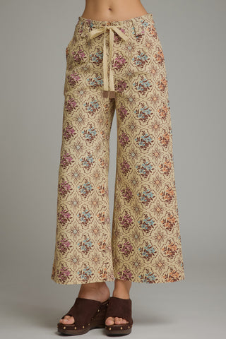 Fiona Floral Drawstring Wide Leg Jeans • Ecru
