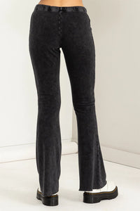 Wild Soul Mid-Rise Flare Pants • Black