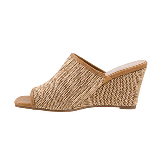 Kiss Me Wedge • Raffia