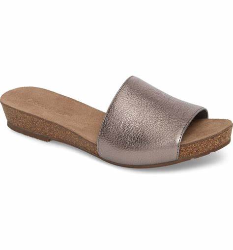 Viveca Low Platform Sandal • Gunmetal