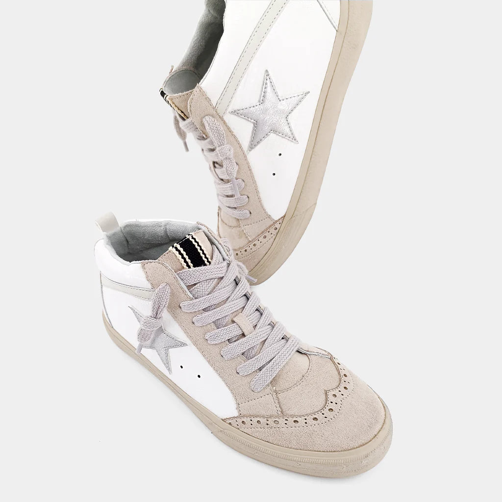 Paulina Sneaker • White Lizard