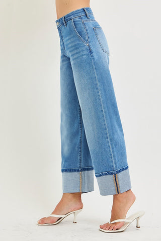 Prue Crop Barrel Cuffed Jeans • Medium