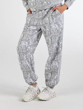 Simply Alice Camo Sweatpant • Camo