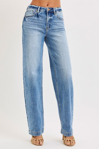 Erika Wide Baggy Jeans • Medium Wash