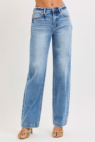 Erika Wide Baggy Jeans • Medium Wash