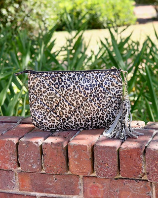 Madelyn Clutch/Crossbody • Spotted LD