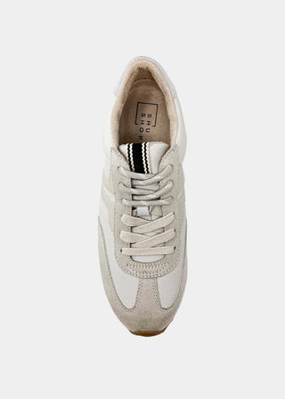 Sarah Sneaker • Light Grey