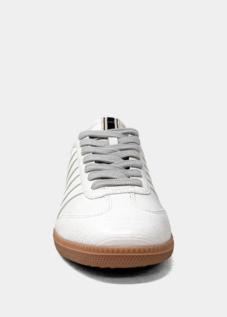 Stevie Sneakers • Bone Lizard