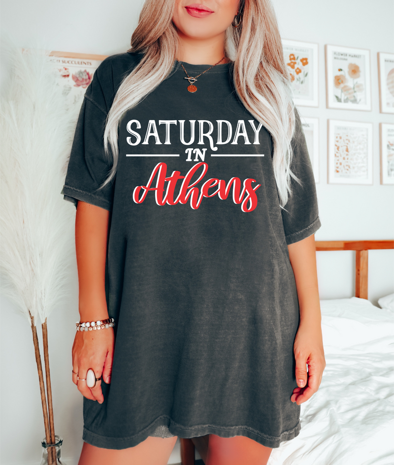 Saturday In Athens Graphic Tee • Pepper