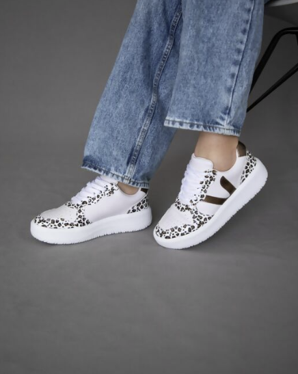 Ivy 3 Sneaker • White Leopard