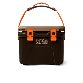 Roadie® 15 Hard Cooler • Wetlands Camo
