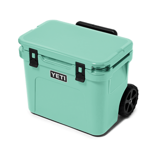 Roadie® 32 Wheeled Cooler • Seafoam