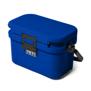 Roadie® 8 Hard Cooler • Royal Blue