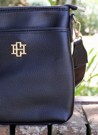 Briggs Crossbody • Black