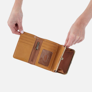 Robin Compact Wallet • Natural