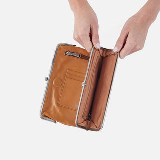 Lauren Clutch-Wallet • Natural