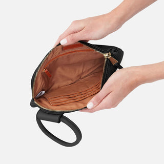 Sable Wristlet • Black