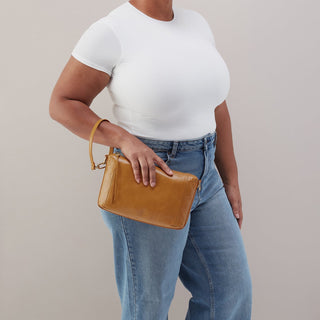 Darcy Carry-All Crossbody • Natural