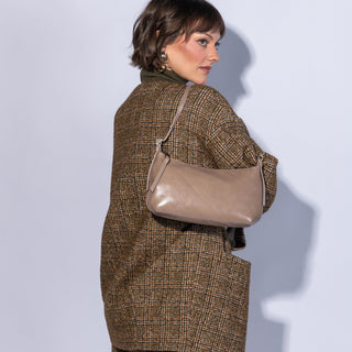 Scottie Slim Shoulder Bag • Woodsmoke