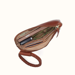 Sable Wristlet • Kindling Brown