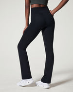 SPANXshape™ Booty Boost® Flare Pant