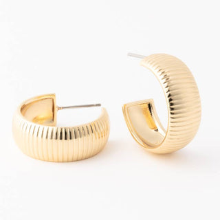 Emila Earrings • Gold