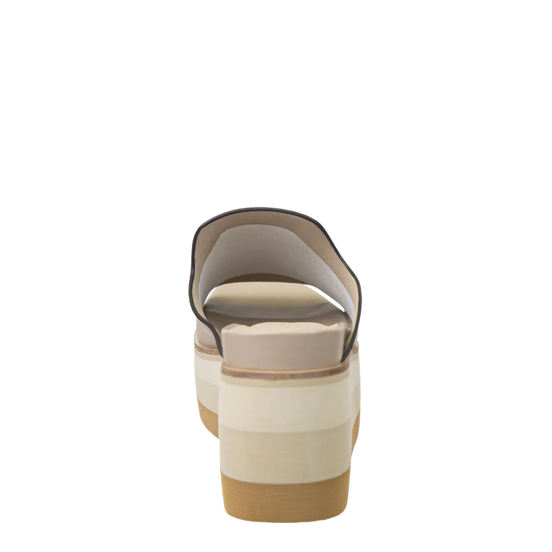 Flow Platform Wedge • Beige