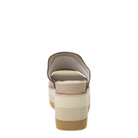 Flow Platform Wedge • Beige