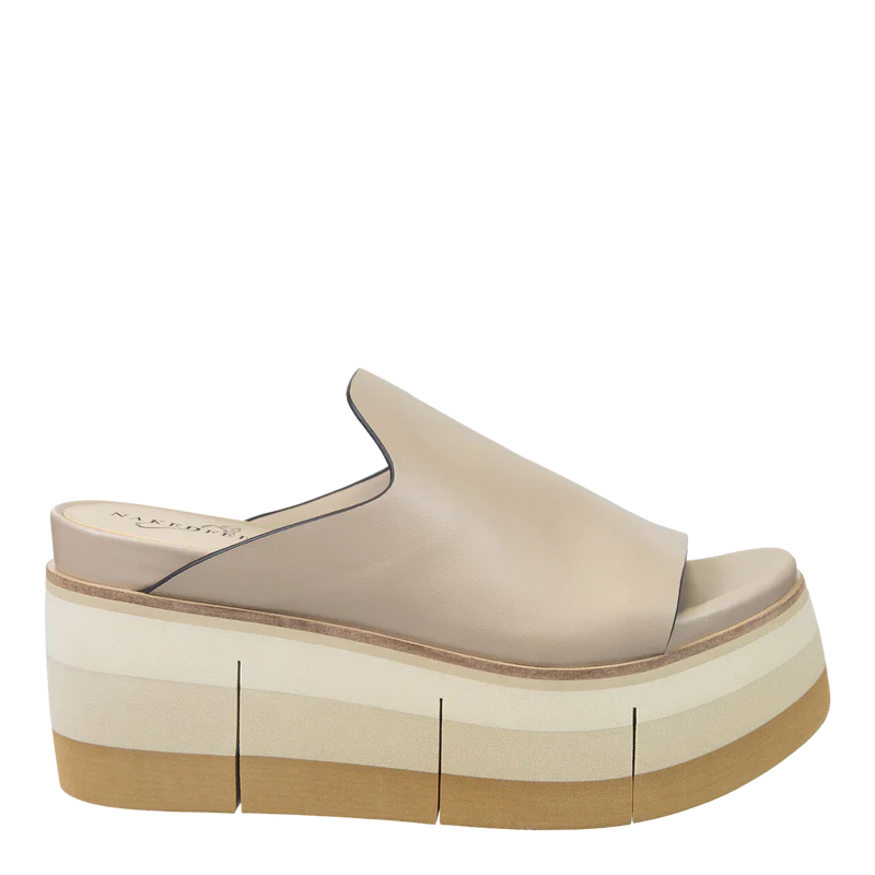 Flow Platform Wedge • Beige