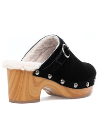 Carlie Clog Wedge • Black