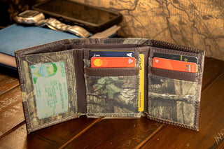 UGA Mossy Oak Trifold Wallet