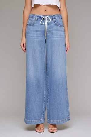 Novalee Drawstring Wide Leg Jeans • Light Wash