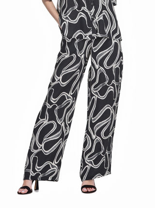 Side Pocket 32" Pants • Black Pathways