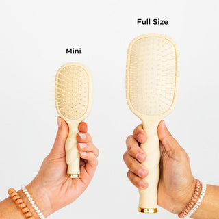 Mini Detangler Brush for Medium Hair • Tan