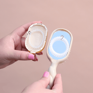 Mini Detangler Brush for Medium Hair • Tan