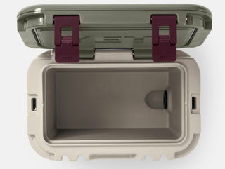 Roadie® 15 Hard Cooler • Aspen/Pampa/Wild Vine